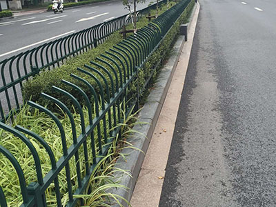 绿化带护栏